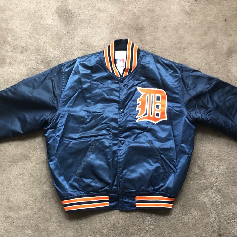 Vintage Detroit Tigers Puffer Jacket